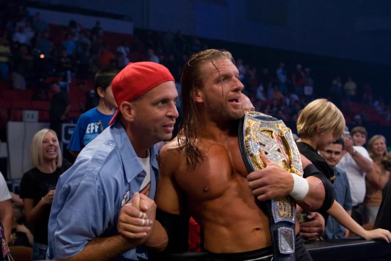 Wrestling World Continues To Remember WWE Sign Guy Rick Achberger
