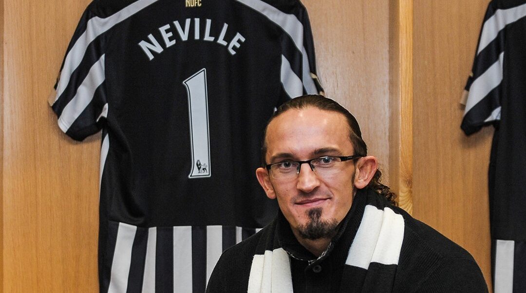 Newcastle Football Club Pay Tribute To PAC (Benjamin Satterley)