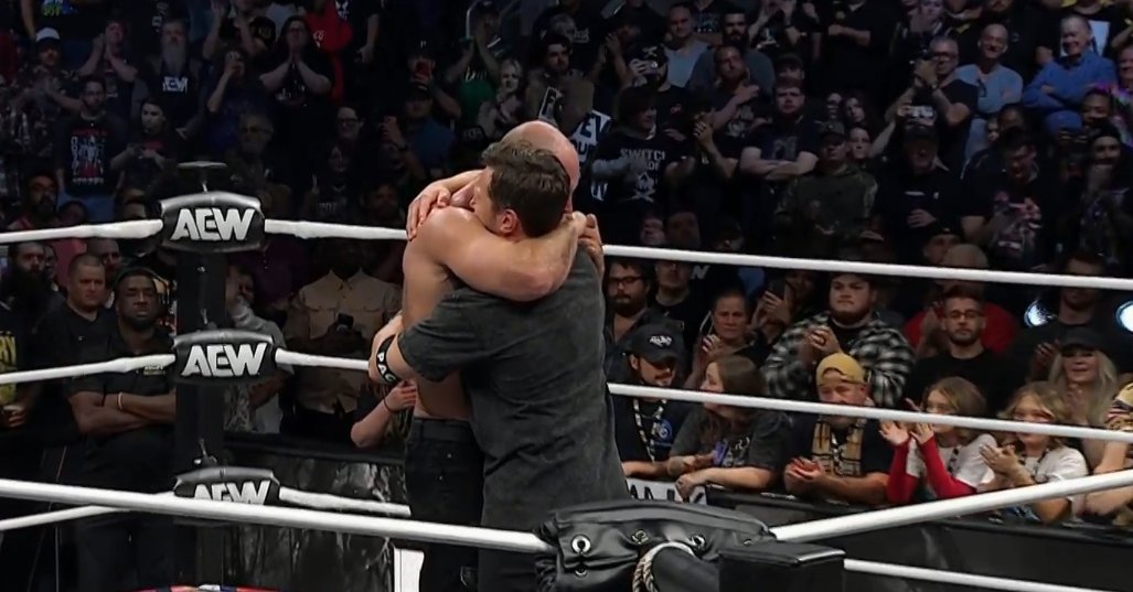 Bryan Danielson Returns, Embraces Jon Moxley On AEW Dynamite