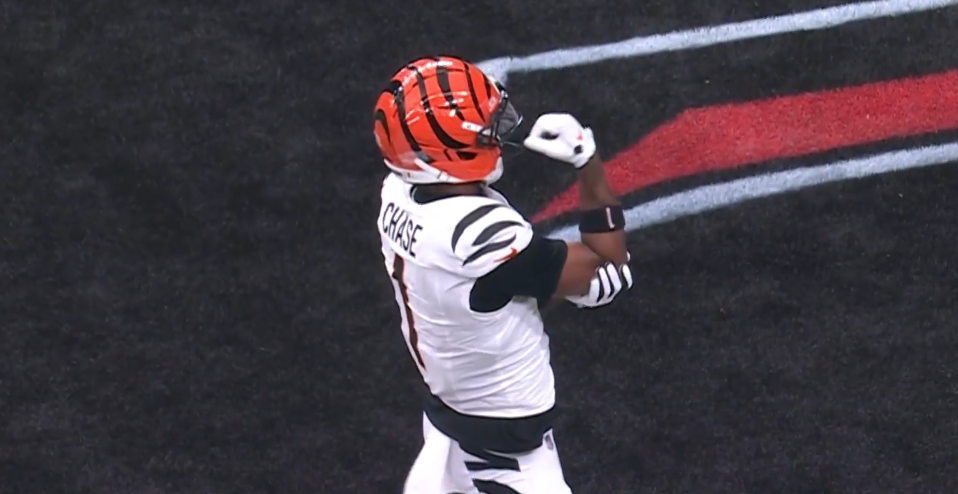 Ja’Marr Chase Successfully Appeals Fines For “People’s Elbow” Touchdown Celebration