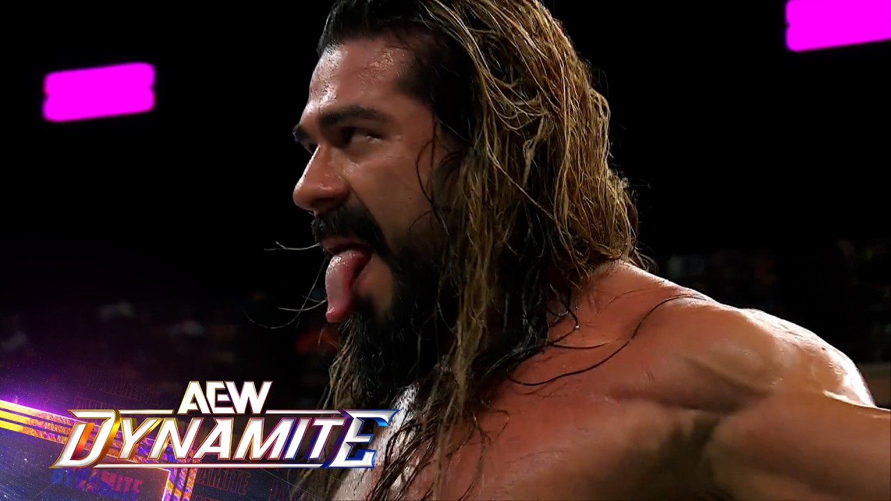 Andrade revela el origen de su rutina de quitarse los pantalones en AEW