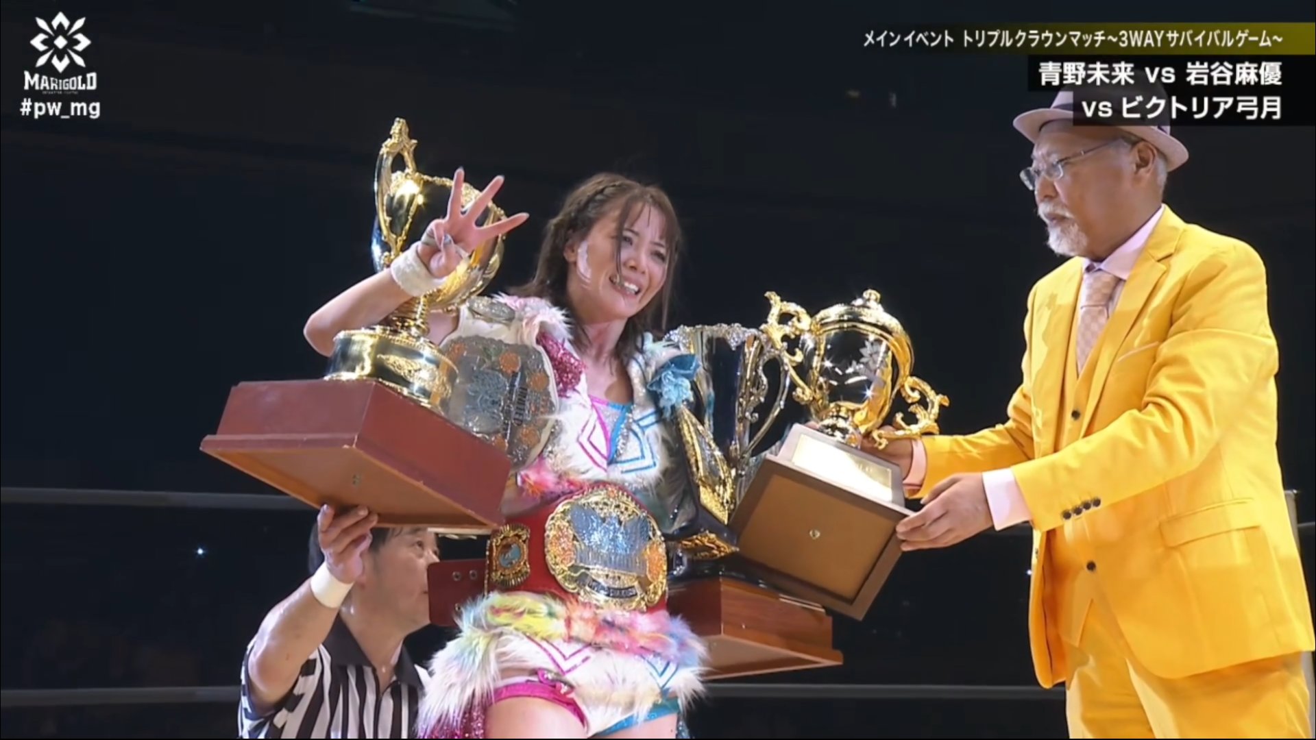 Mayu Iwatani, Rossy Ogawa